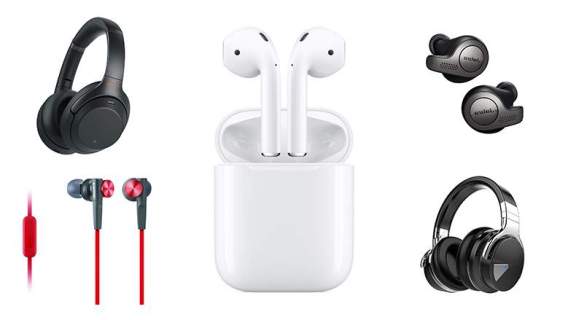 Headphones/Earphones (25 Best Gifts For Teens (#21 is the Winner)