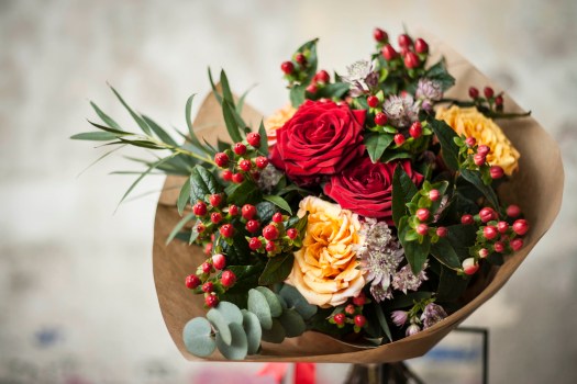 Bouquets as housewarming gift