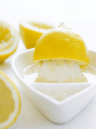 Cleaning with the Lemon Juice